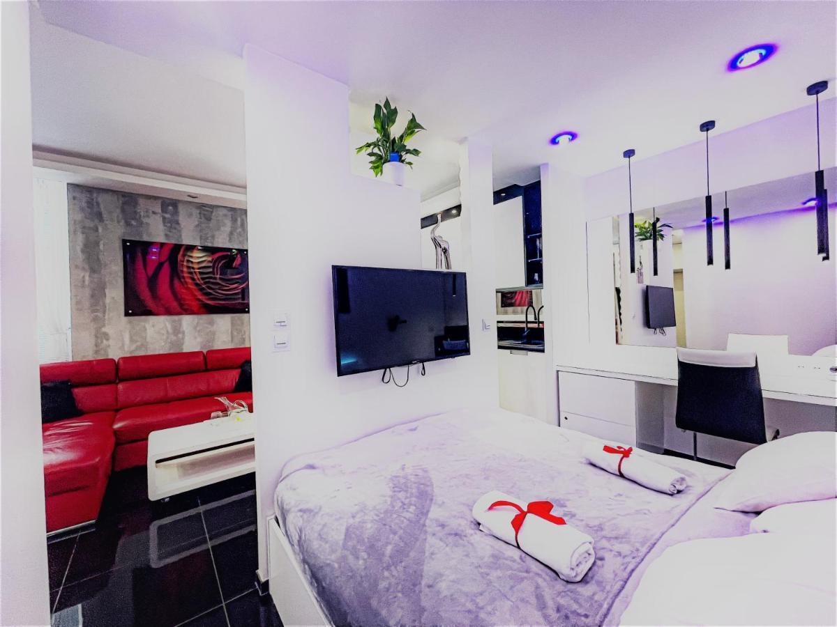 Appartamento Apartament Cieplicka Jelenia Góra Esterno foto